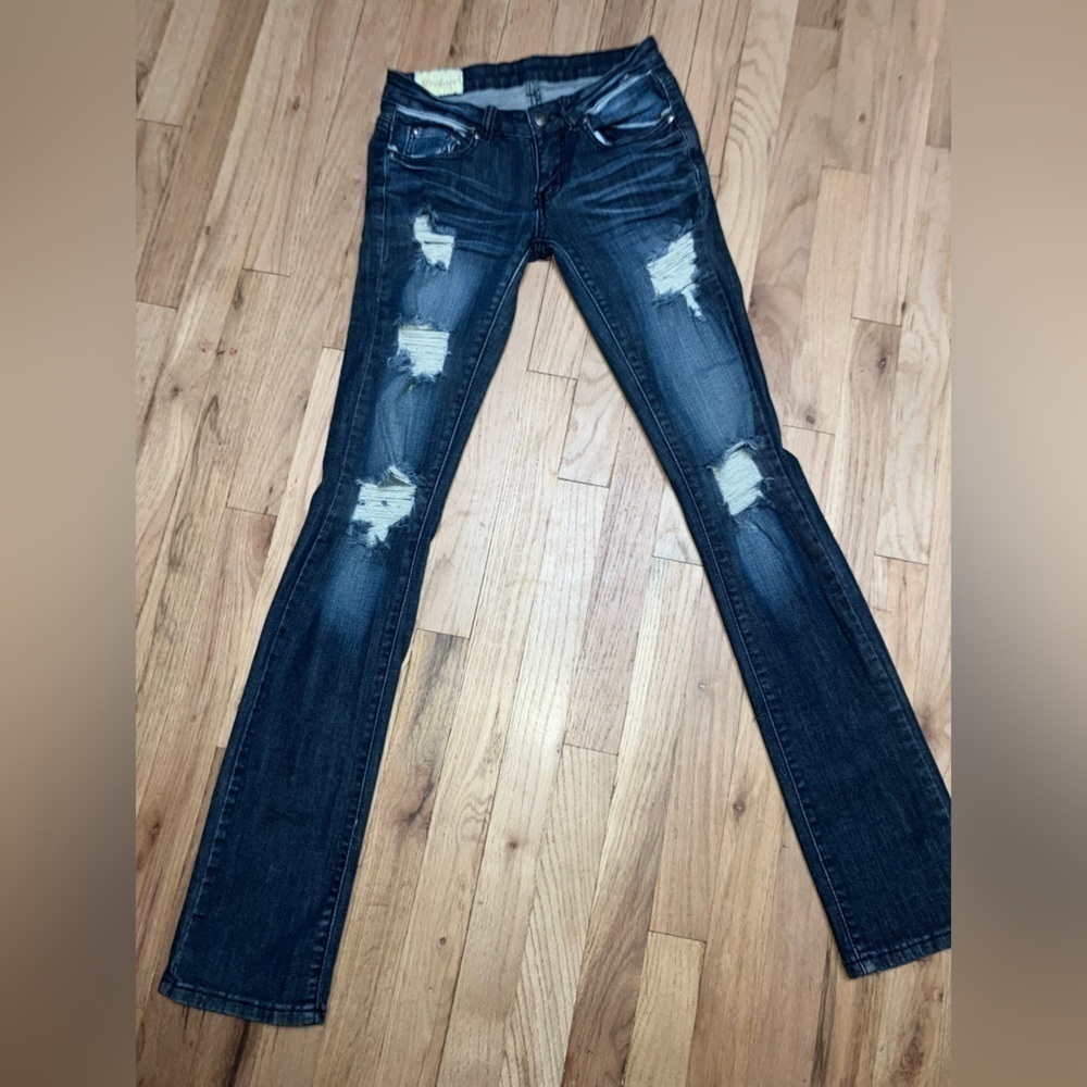MACHINE JEANS - Distressed Boot Cut dark wash Women’s 3/27 like New - Picture 2 of 6